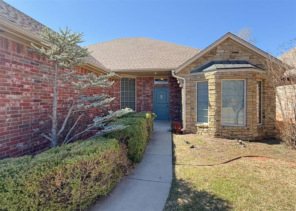 14009 Canterbury Drive, Edmond, OK 73013