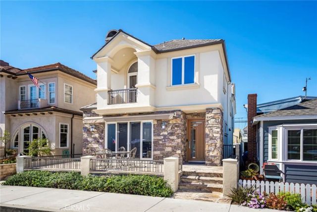 119 Opal, Newport Beach, CA 92662