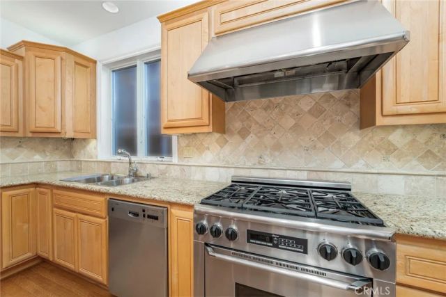 119 Opal, Newport Beach, CA 92662