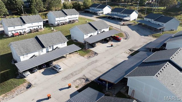 24890 Scenic Drive, Waynesville, MO 65583