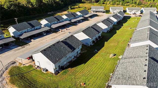 24890 Scenic Drive, Waynesville, MO 65583