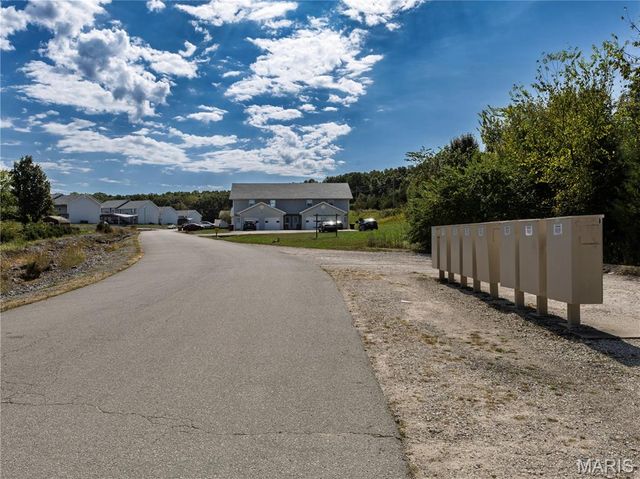 24890 Scenic Drive, Waynesville, MO 65583