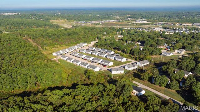 24890 Scenic Drive, Waynesville, MO 65583