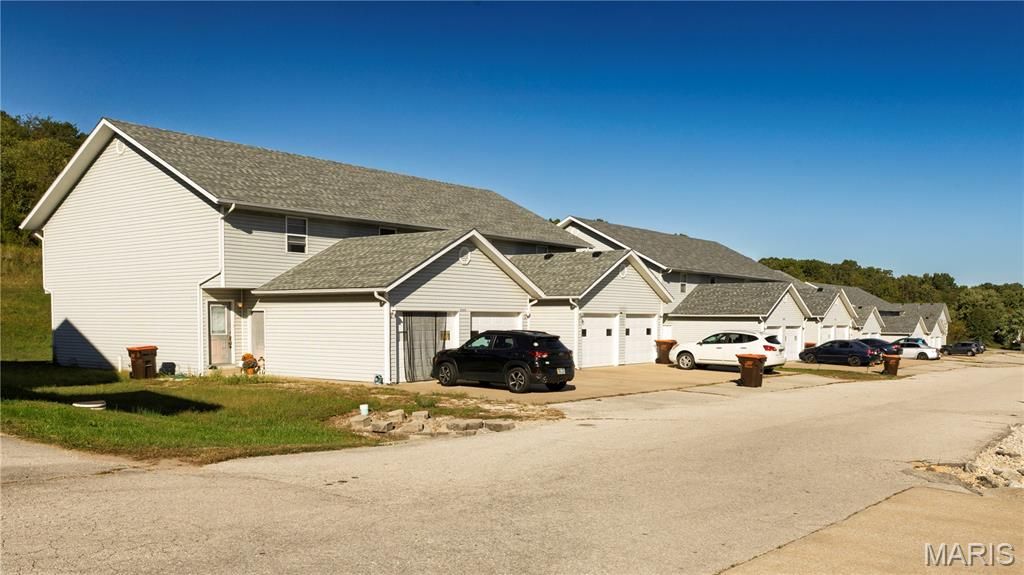 24890 Scenic Drive, Waynesville, MO 65583