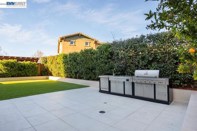 436 436 Wayland Loop, Livermore, CA 94550