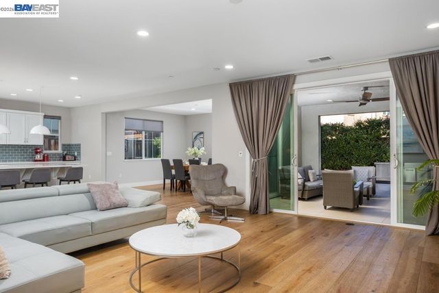 436 436 Wayland Loop, Livermore, CA 94550