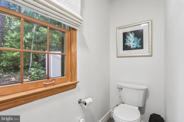 10 E RED OAK DR, Voorhees, NJ 08043
