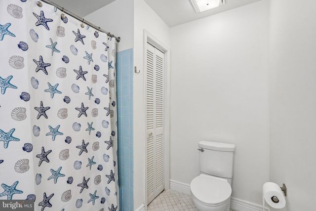 10 E RED OAK DR, Voorhees, NJ 08043