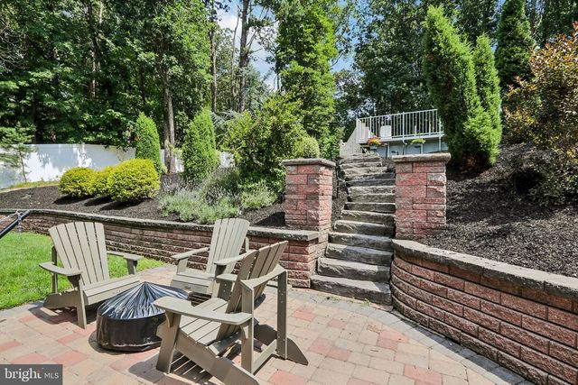 10 E RED OAK DR, Voorhees, NJ 08043