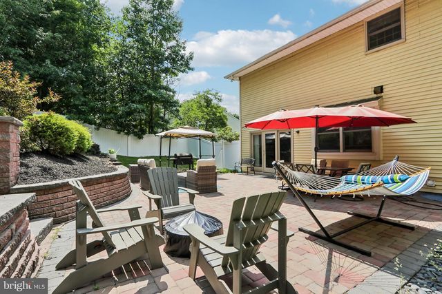 10 E RED OAK DR, Voorhees, NJ 08043
