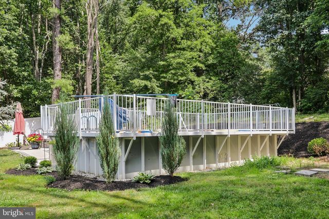 10 E RED OAK DR, Voorhees, NJ 08043
