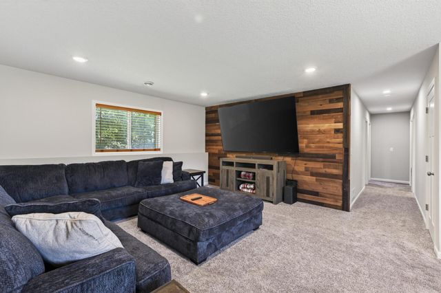 26026 23rd Street W, Zimmerman, MN 55398