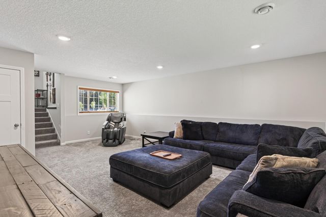 26026 23rd Street W, Zimmerman, MN 55398