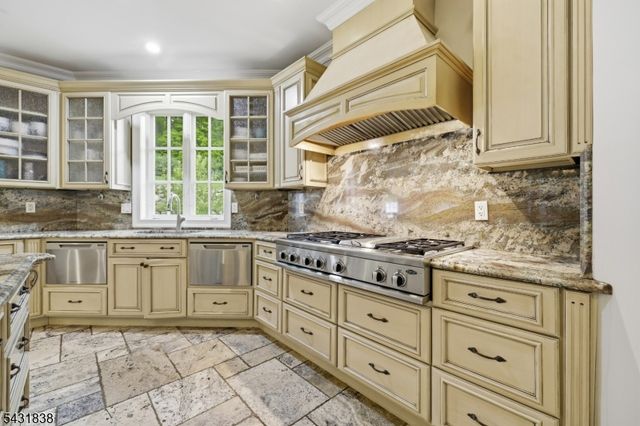 1294 Waterloo Rd, Allamuchy Twp., NJ 07874