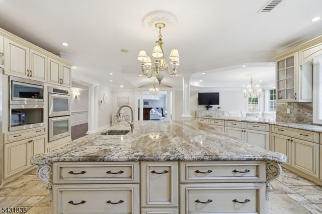 1294 Waterloo Rd, Allamuchy Twp., NJ 07874
