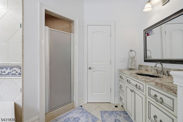 1294 Waterloo Rd, Allamuchy Twp., NJ 07874