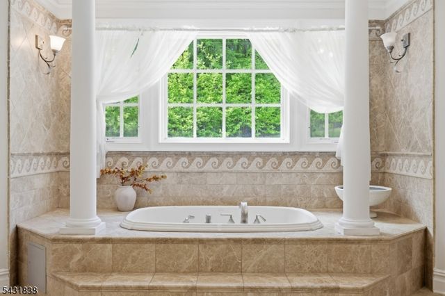 1294 Waterloo Rd, Allamuchy Twp., NJ 07874