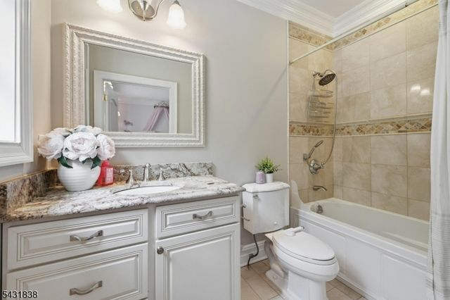 1294 Waterloo Rd, Allamuchy Twp., NJ 07874