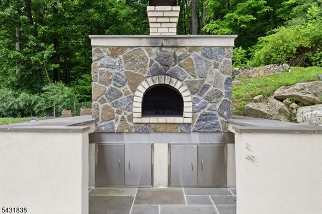 1294 Waterloo Rd, Allamuchy Twp., NJ 07874