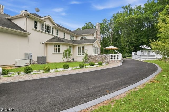 1294 Waterloo Rd, Allamuchy Twp., NJ 07874