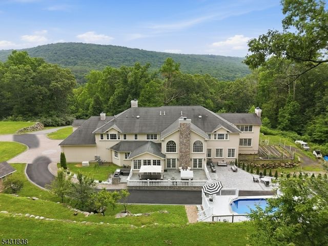 1294 Waterloo Rd, Allamuchy Twp., NJ 07874