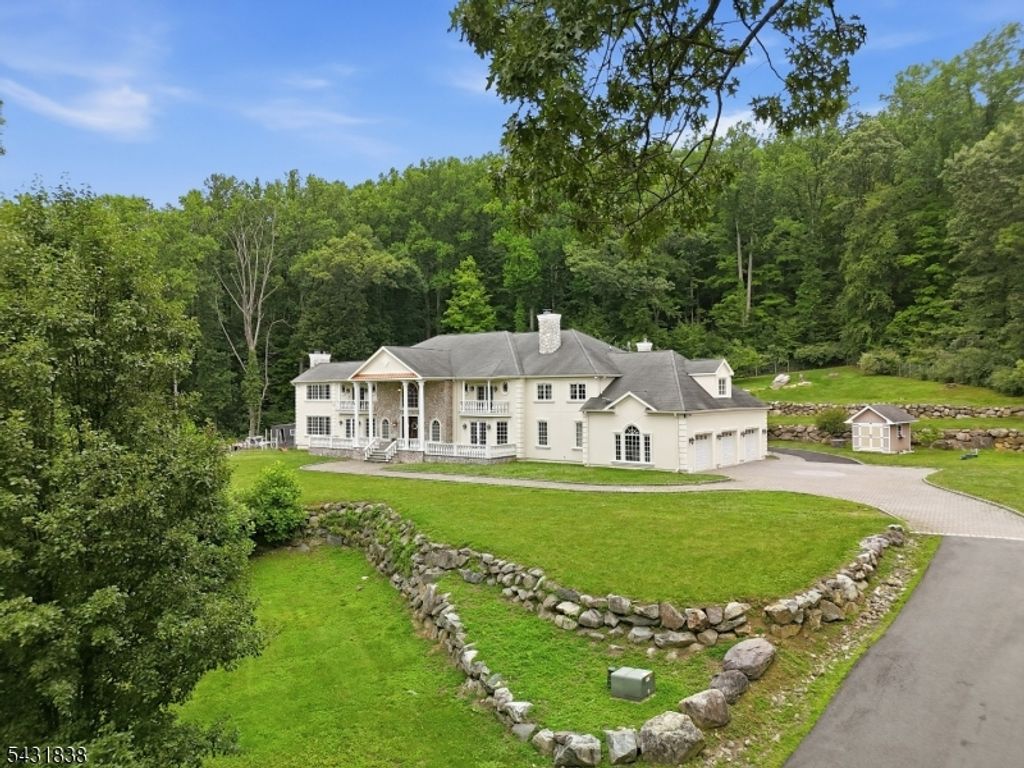 1294 Waterloo Rd, Allamuchy Twp., NJ 07874