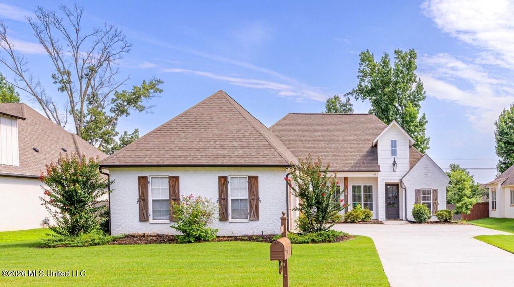 229 Stone Creek Drive, Madison, MS 39110
