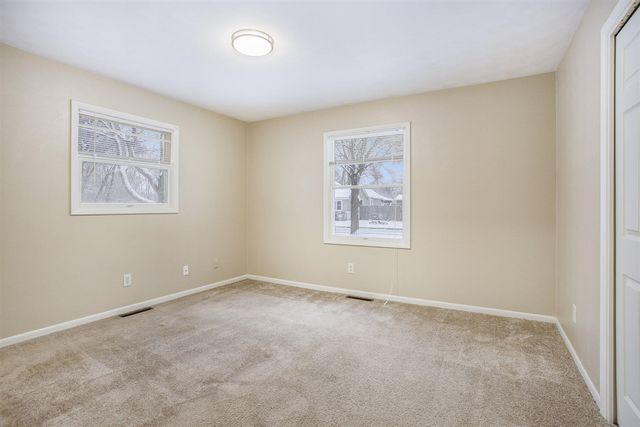 143 Floral Avenue, Plainwell, MI 49080