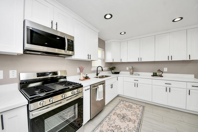 5639 Westover Street, Houston, TX 77033