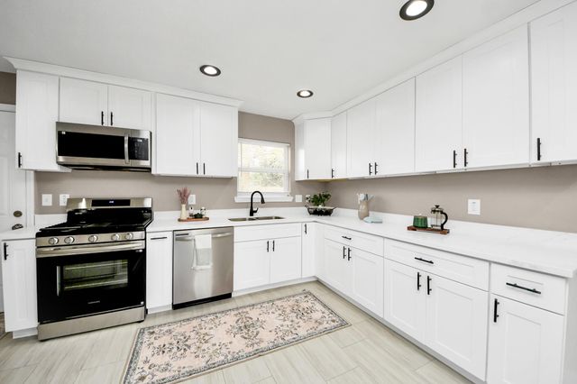 5639 Westover Street, Houston, TX 77033