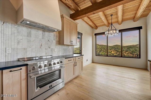 11702 E BLUE WASH Road, Cave Creek, AZ 85331