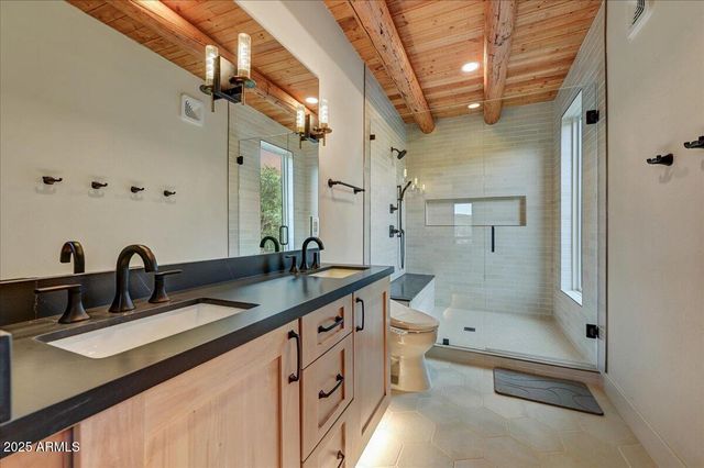 11702 E BLUE WASH Road, Cave Creek, AZ 85331