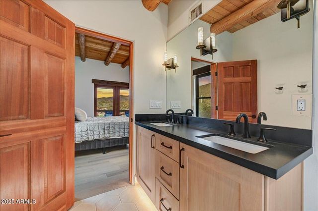 11702 E BLUE WASH Road, Cave Creek, AZ 85331