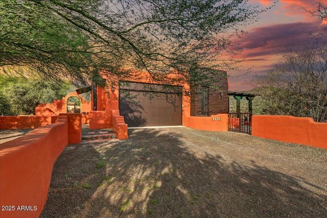 11702 E BLUE WASH Road, Cave Creek, AZ 85331