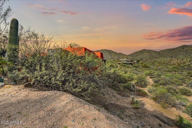 11702 E BLUE WASH Road, Cave Creek, AZ 85331