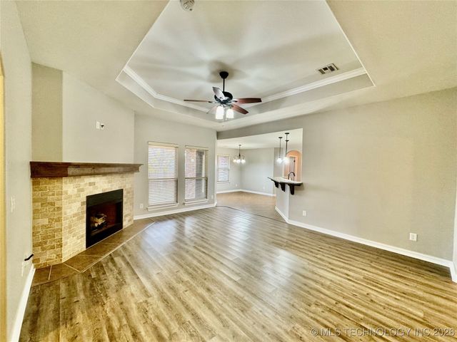 9206 N 95th East Place, Owasso, OK 74055