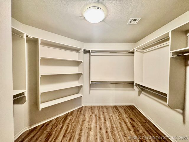 9206 N 95th East Place, Owasso, OK 74055