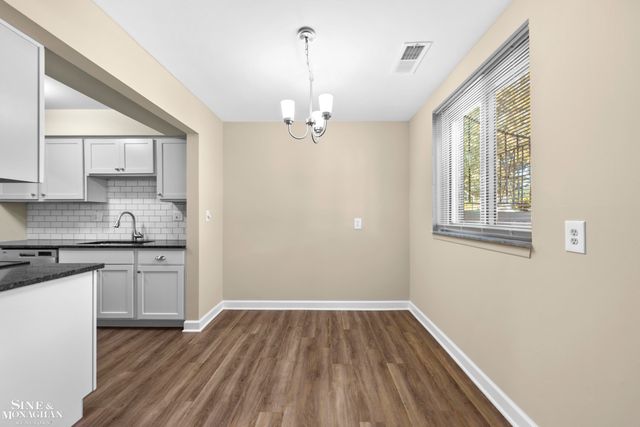 412 Riviera Drive, St Clair Shores, MI 48080