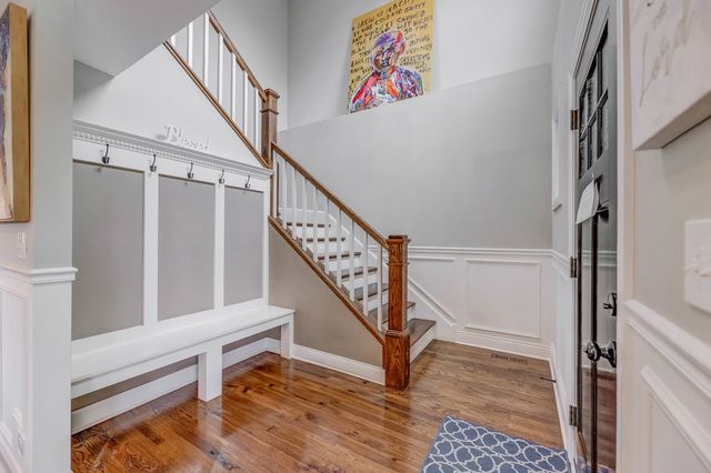 9124 S Bell Avenue, Chicago, IL 60643