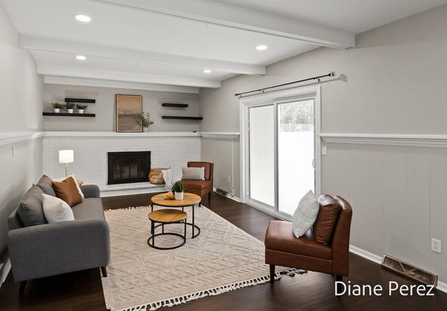 1920 Glenmoor Court Se, City Of Kentwood, MI 49508