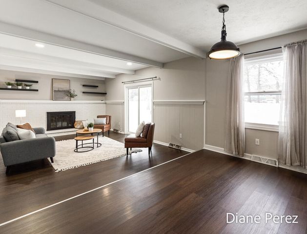 1920 Glenmoor Court Se, City Of Kentwood, MI 49508