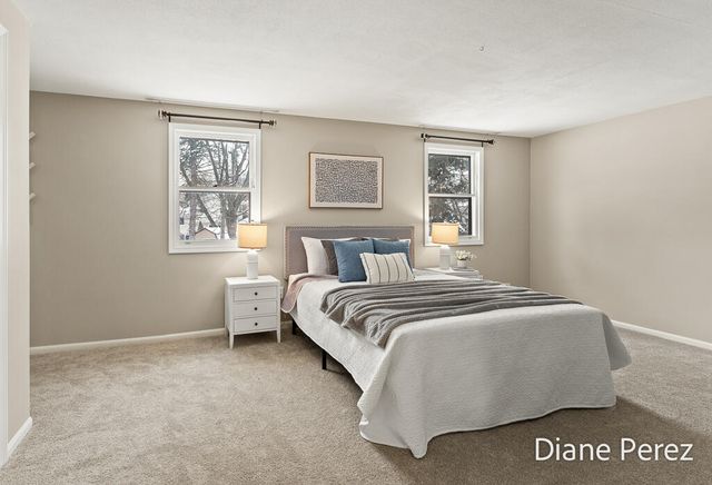 1920 Glenmoor Court Se, City Of Kentwood, MI 49508