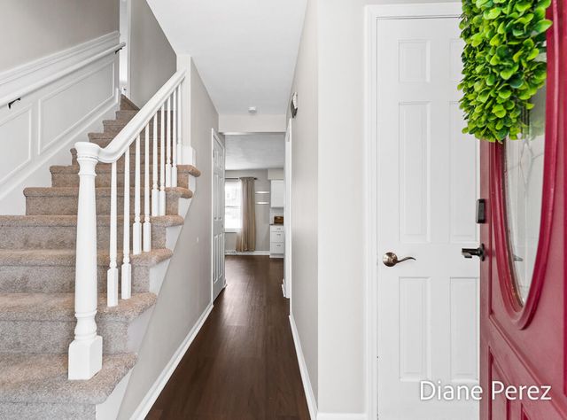 1920 Glenmoor Court Se, City Of Kentwood, MI 49508