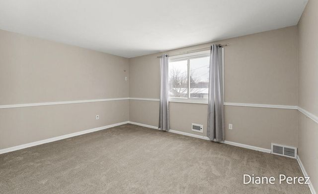 1920 Glenmoor Court Se, City Of Kentwood, MI 49508