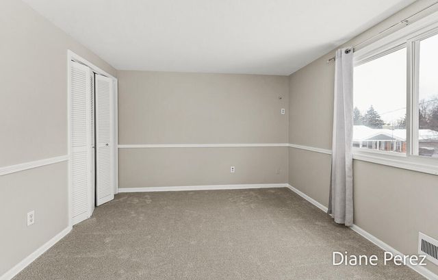 1920 Glenmoor Court Se, City Of Kentwood, MI 49508