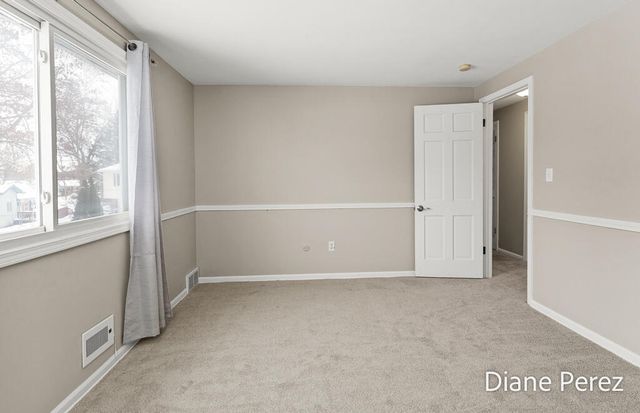 1920 Glenmoor Court Se, City Of Kentwood, MI 49508