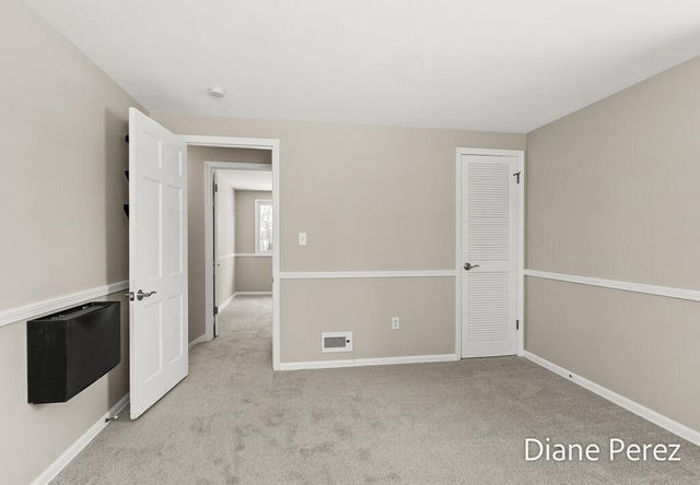 1920 Glenmoor Court Se, City Of Kentwood, MI 49508