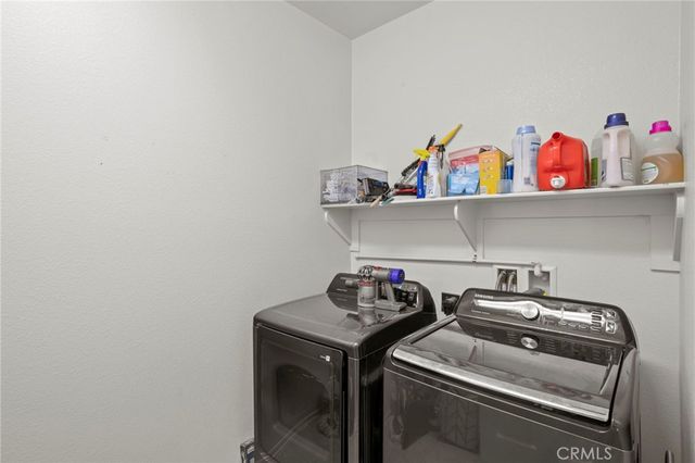 4141 Lovitt Cir, Lake Elsinore, CA 92530