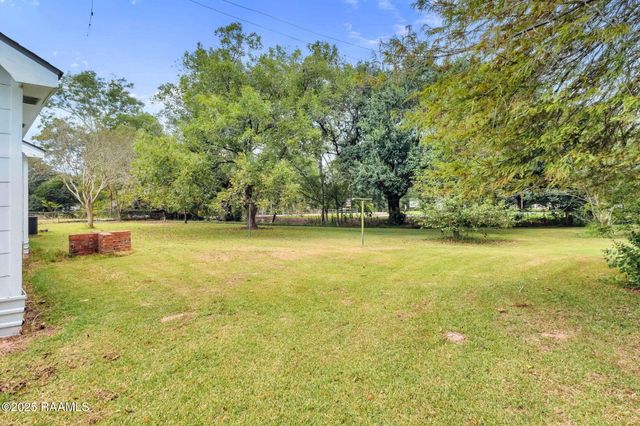 768 Hwy 31, Arnaudville, LA 70512