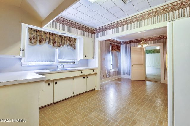 768 Hwy 31, Arnaudville, LA 70512